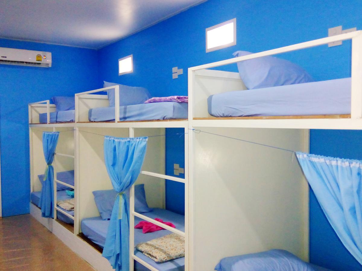 Koh Mook Hostel Bagian luar foto