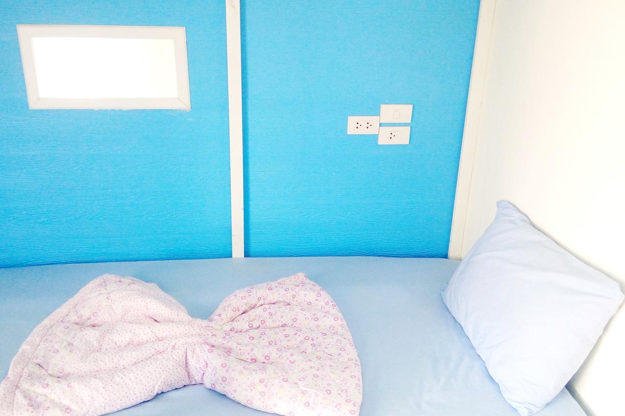 Koh Mook Hostel Bagian luar foto