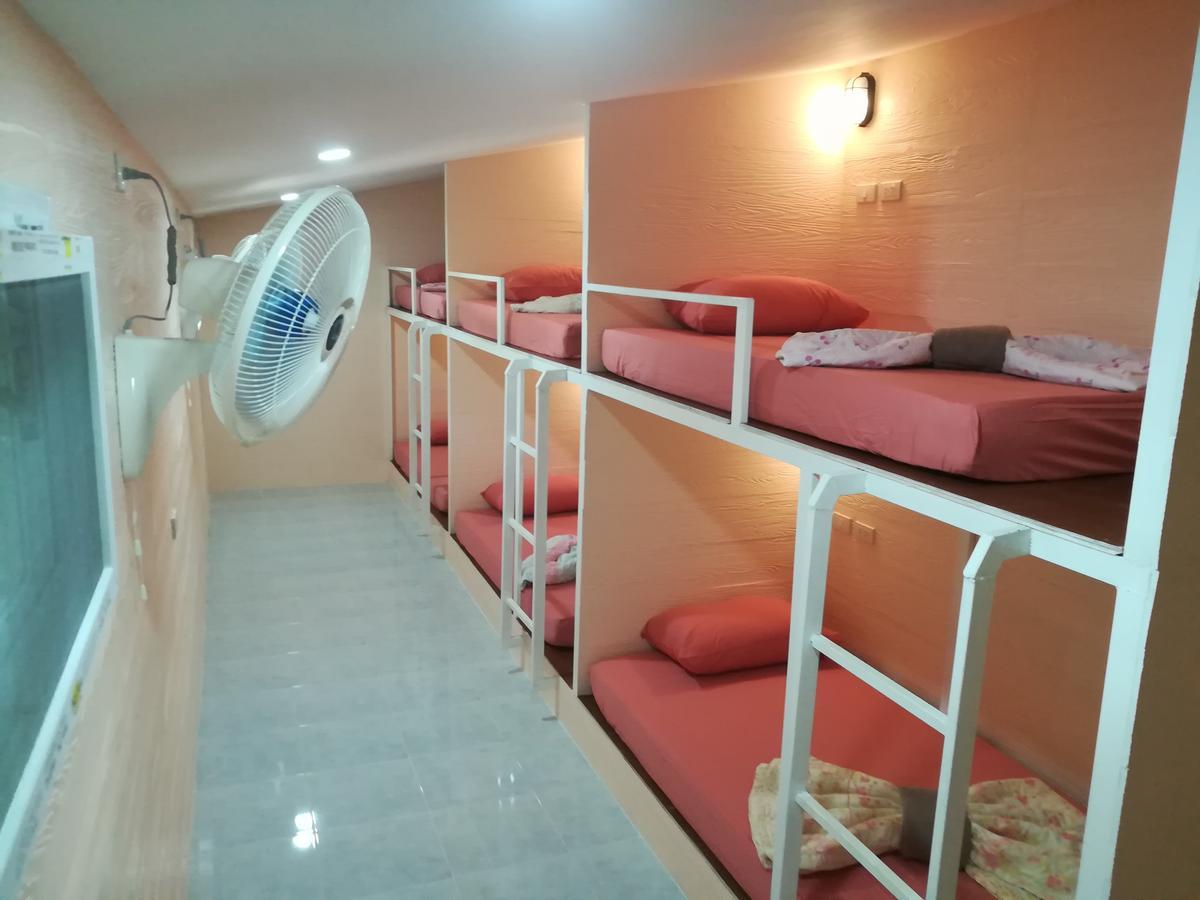 Koh Mook Hostel Bagian luar foto